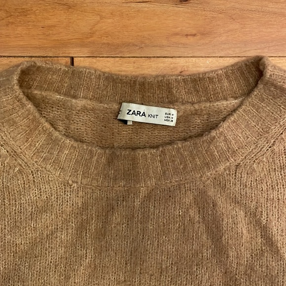 *EUC* 🤎 Zara Cozy Beige Sweater - Picture 3 of 3